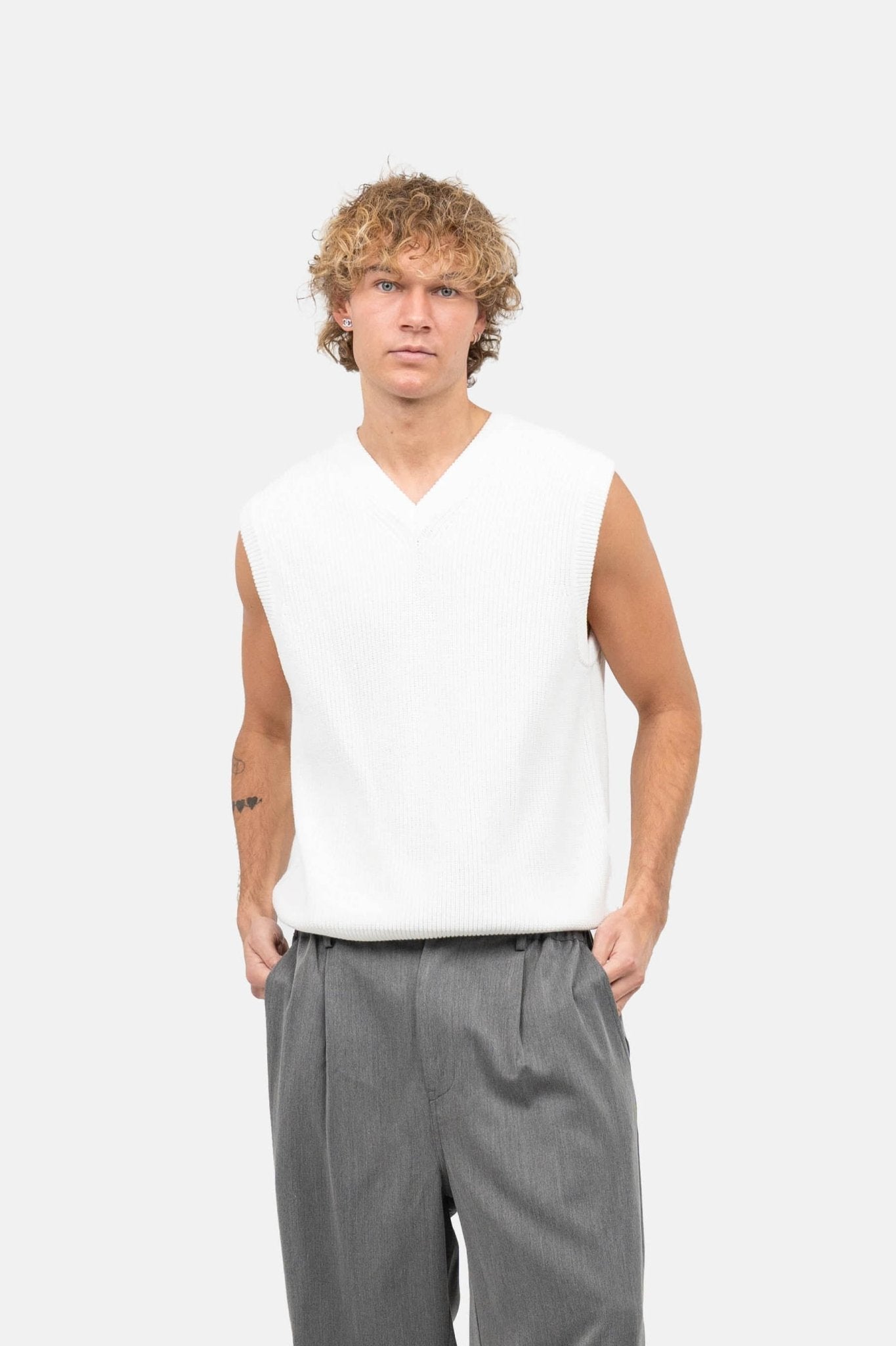 Strikvest Hvid | Skagen-clothing.dk